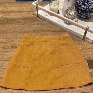 Corduroy Mini skirt